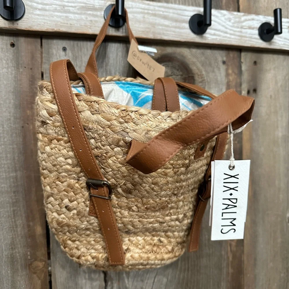 XIX Palms The Shore Break Picnic Cooler Bag Beachly Exclusive in Jute